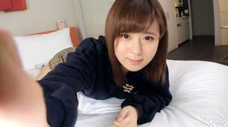 siro-4004 为了钱拍AV的清纯18岁少女就算骑乘位很卖力的动也掩盖不了自己是新手的事实